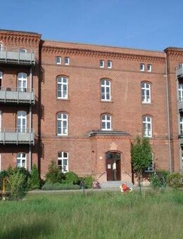 Zentrumsnahe 1-Zi. Wohnung mit Balkon - Rathenow