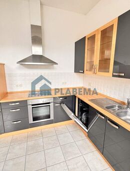 Geräumige 3 Zimmer- Innenstadtwohnung mit Balkon und Einbauküche - Schwerin