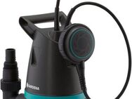 GARDENA Schmutzwasser-Tauchpumpe 10500 BASIC, für schmutzige Entwässerungsaufgaben, 10500 l/h, 400 W