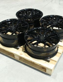 Set-CVR#84 – Japan Racing CVR1 Felgenset - Neuhaus (Inn)