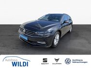 VW Passat Variant, 1.5 TSI Business, Jahr 2023 - Markdorf