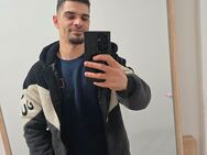 Alex 28, suche sexdate , frauen oder paare - Berlin