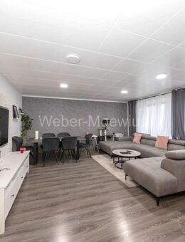 Schön geschnitten und zentral gelegen - TG-Stellplatz, 2 Loggien - Wesseling