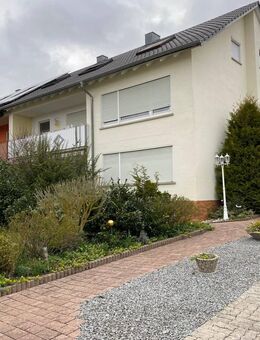 Top gepflegtes Mehrfamilienhaus mit 3 Wohneinheiten in ruhiger Lage von Feuchtwangen - Feuchtwangen