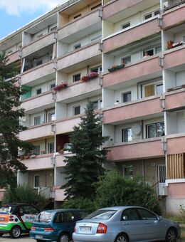 Wir sanieren für Sie eine attraktive 2-Raumwohnung in Wolfen-Nord ! - Bitterfeld-Wolfen