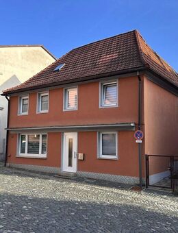 Mietshaus aus dem Jahr 1873 in der Altstadt von Burgkunstadt - Burgkunstadt