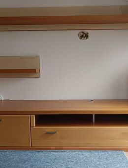 TV-konsole,mit 2 Regalen,Kernbuche, zu verschenken - Ahrensburg