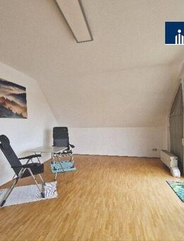 Helles Dachgeschoss-Apartment in Nürnberg mit Stadtblick - Nürnberg
