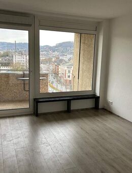 Stadtmitte, 2 Zimmer Wohnung mit Aufzug und tollem Ausblick - Hagen (Stadt der FernUniversität)
