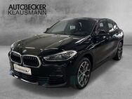 BMW X2, xDRIVE 25e AUTOMATIK APPLE, Jahr 2022 - Krefeld