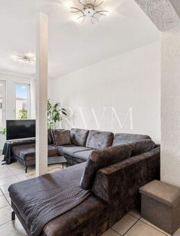 Charmante 3-Zimmer-Wohnung in historischem Fachwerkhaus - Esslingen (Neckar)