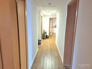 Wohnen über den Dächern von Hof "Stilvolle Dachgeschosswohnung im Denkmalgebäude" - Hof