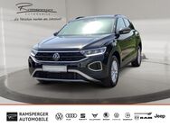 VW T-Roc, 1.5 TSI Life, Jahr 2022 - Kirchheim (Teck)