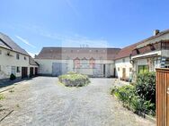 Projekt "Landleben": Dreiseitenhof mit Potenzial auf XXL-Grundstück - Uebigau-Wahrenbrück