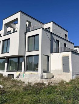 Erstbezug - exklusive Doppelhaushälfte im Neubaugebiet Hildrizhausen - Hildrizhausen