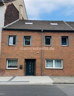 M'GLADBACH - ODENKIRCHEN GROßZÜGIGES REIHENMITTELHAUS MIT ANSPRECHENDER AUSSTATTUNG UND GROßER PKW-GARAGE! - Mönchengladbach