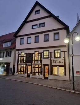 Renditeobjekt: Wohn- und Geschäftshaus im Herzen von Münsingen! - Münsingen