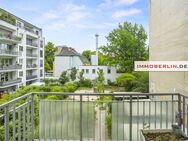 IMMOBERLIN.DE - Toplage Pankow: Lichtdurchflutete Wohnung mit Balkon, Westloggia + Tiefgaragenplatz - Berlin
