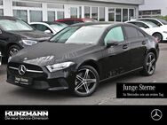 Mercedes A 250, e Limousine Progressive Night MBUX, Jahr 2022 - Gelnhausen