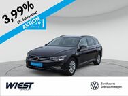 VW Passat Variant, 1.5 TSI Business LANE, Jahr 2023 - Darmstadt