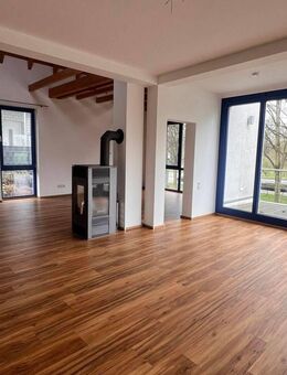 Großzügige Erdgeschosswohnung mit Garten in Monheim - Monheim (Rhein)