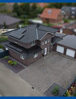 Modernes Premiumanwesen mit Pool, Kino und PV-Anlage in Bestlage von Rhauderfehn ! - Rhauderfehn
