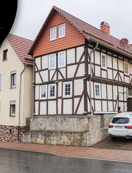 +++ Renoviertes Einfamilienhaus mit Scheune +++ - Ringgau