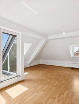Dachgeschoss-Maisonette in Golzheim - Düsseldorf