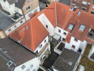 Zwei große Einheiten mit separaten Zugängen in einem Haus plus Hofgebäude. Sofort frei u. beziehbar! - Hanau (Brüder-Grimm-Stadt)