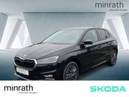 Skoda Fabia, 1.0 TSI Tour, Jahr 2024 - Moers