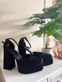 Gothic Pumps / Plateau Schuhe / satin Pumps - Rottenburg (Laaber)