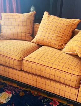 Funkelnagelneues Sofa zu verkaufen - Wedel