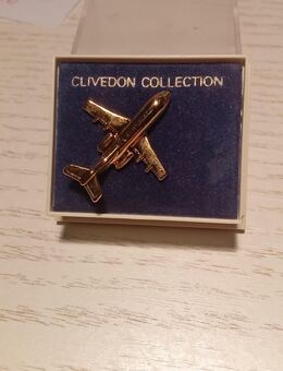 Flugzeug Pin Fokker 100 - Leverkusen