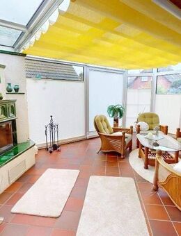 Traumhafter Wintergarten mit gepflegtem Bungalow in ruhiger Lage :-) - Neu Gülze