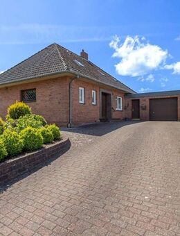 Schönes Familiendomizil mit Vollkeller und Garage - ein Haus mit Charme in einem Ort mit Charakter - Nübbel