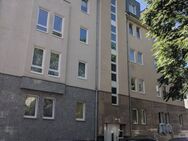 Frisch renovierte 2-Raum-Wohnung mit Balkon in Magdeburg / Werder - Magdeburg