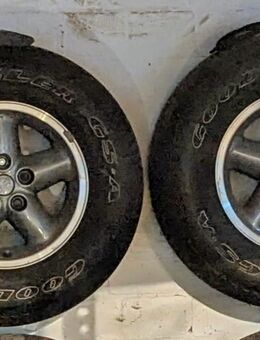 Jeep Wrangler Felgen zu verkaufen - Altenbeken