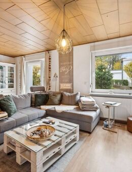 Mehrfamilienhaus mit 5 Einheiten und 7 Garagen mit ca. 406 m² Gesamtfläche in Mettmann-Zentrum - Mettmann