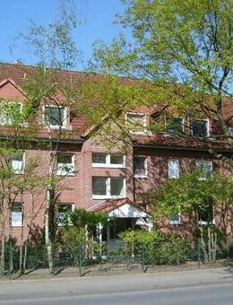 ! ! ! Zentrale Lage mit Balkon, für 1-2 Personen ! ! ! - Büchen