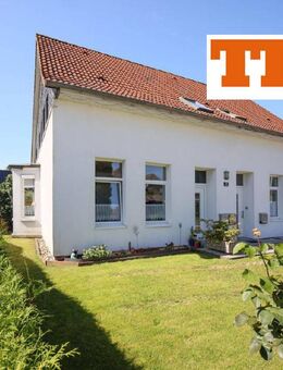 TT bietet an: Modernisiertes Wohnhaus mit Einliegerwohnung, PV-Anlage und idyllischem Garten in Schaar! - Wilhelmshaven