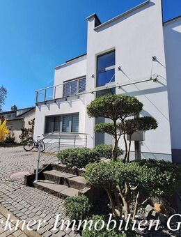 Seltenes Juwel über den Dächern von SB-Triller! - Saarbrücken