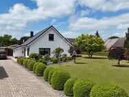 Charmantes Zuhause mit Garten, Garage und Nebengebäuden - ruhig gelegen in Holtland-Nücke! - Holtland