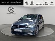 VW Touran, 2.0 TDI Highline Black Style, Jahr 2019 - Oelsnitz (Erzgebirge)