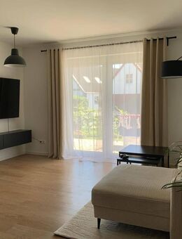 Moderne Erdgeschosswohnung mit Terrasse in Hollern-Twielenfleth - Hollern-Twielenfleth