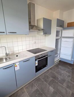 Gemütliche Rückzugsnische - 2-Raum-Wohnung mit Balkon und Einbauküche - Creuzburg Zentrum