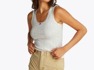 Tommy Jeans Tanktop TJW SLIM POINTELLE TANK TOP mit Spitze, mit Lochmuster