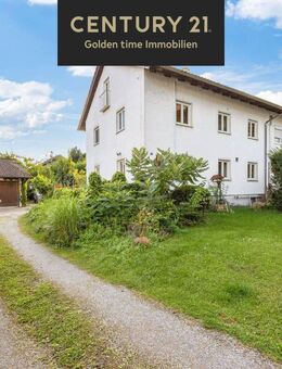 ***Doppelhaushälfte mit 3 Einheiten, 3 Garagen und Gartenidylle*** - Traunreut
