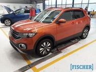 VW T-Cross, 1.0 TSI Move, Jahr 2023 - Jena