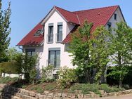 Freistehendes Einfamilienhaus in Schweinfurt/Eselshöhe - Schweinfurt