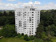 Barrierefrei erreichbare Wohnung im 10. Obergeschoss mit Bergblick, Balkon und Tiefgaragenplatz - Wangen (Allgäu)